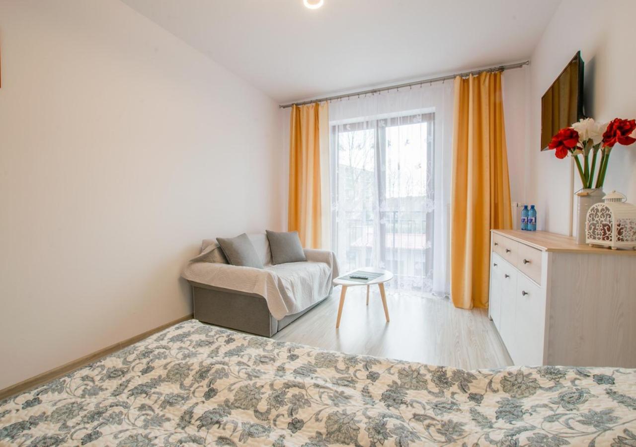 Central Apartments Ґолєнюв Екстер'єр фото